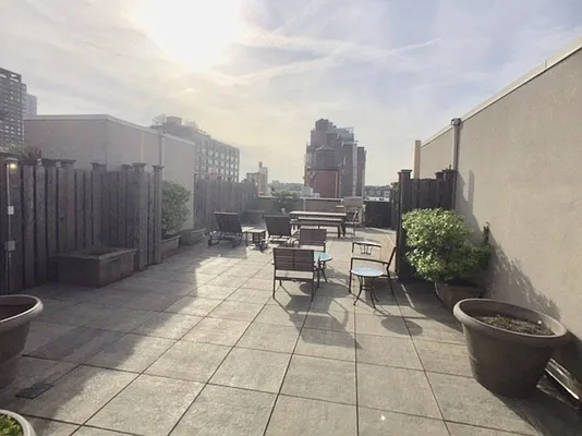 Rented by Bohemia Realty Group | media 29