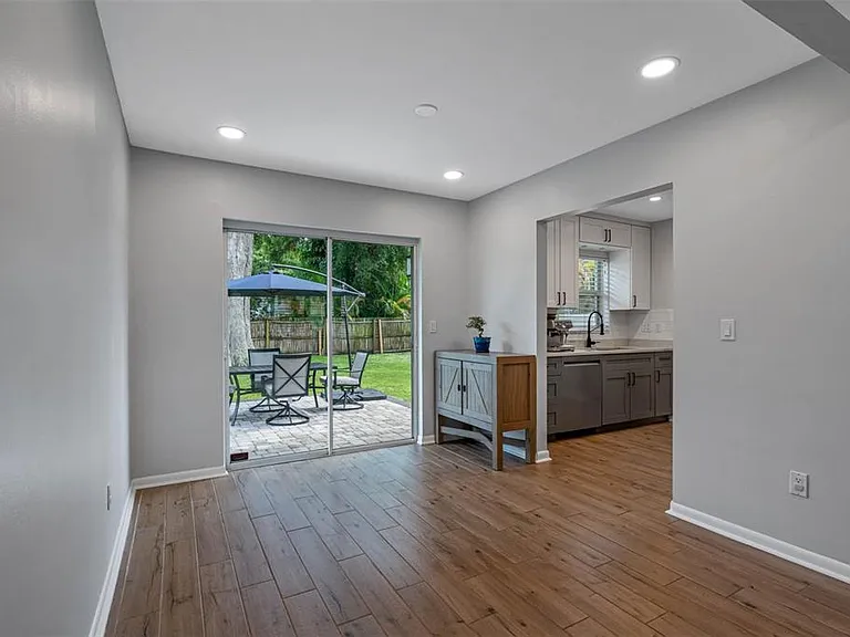 5104 W Cleveland St — Photo 20