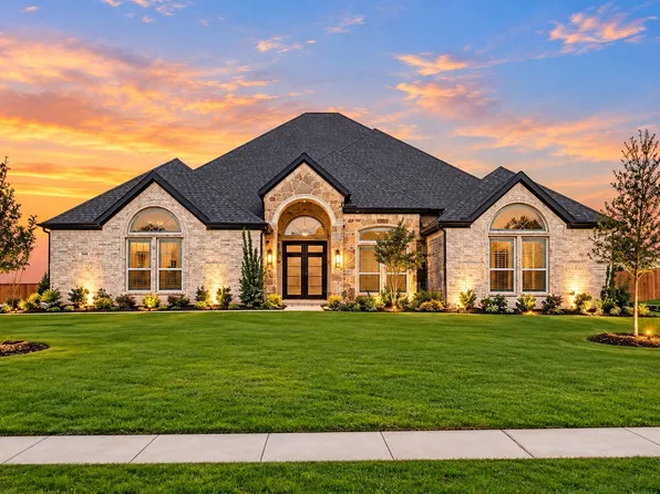 781 Emerald Valley Dr, Ovilla, TX 75154