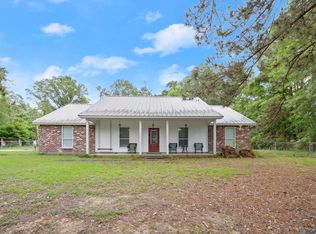 7706 Pine Bluff Rd, Denham Springs, LA 70726