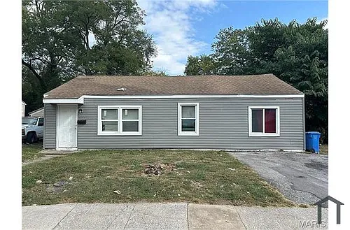 454 Mueller Ave Photo 1