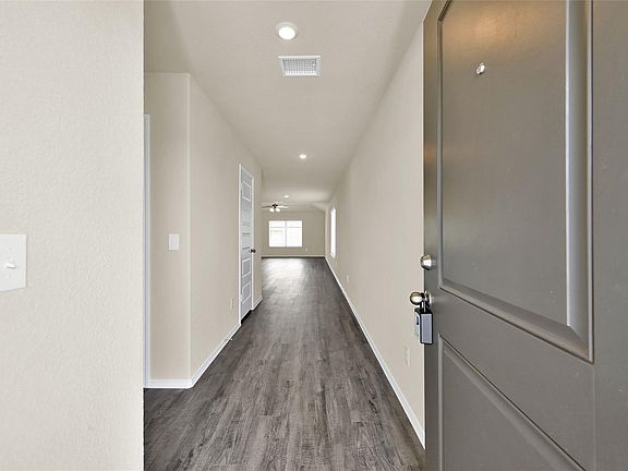 4th image of 8130 Wollemi Pine Rd