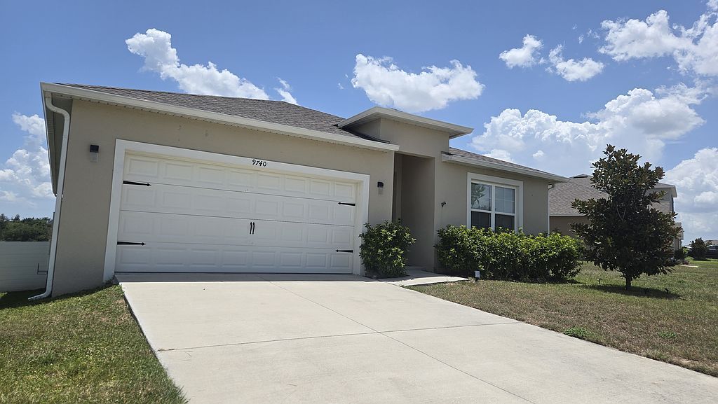 9740 Black Walnut Dr - Property Image