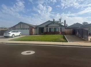 696 Tilia St, Santa Maria, CA 93455