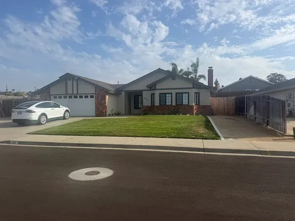 696 Tilia St, Santa Maria, CA 93455