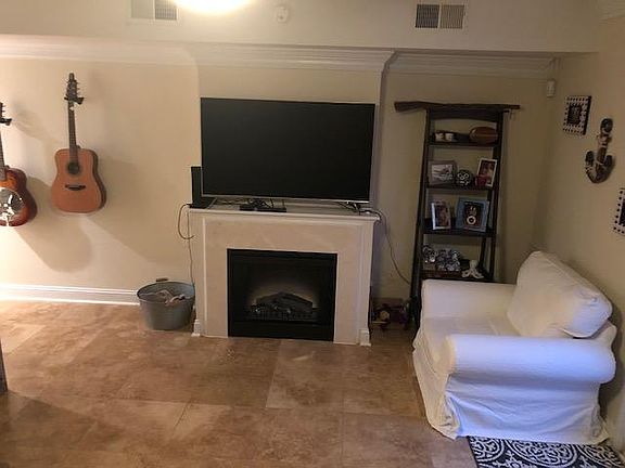 5th image of 8545 Tidewater Dr APT I