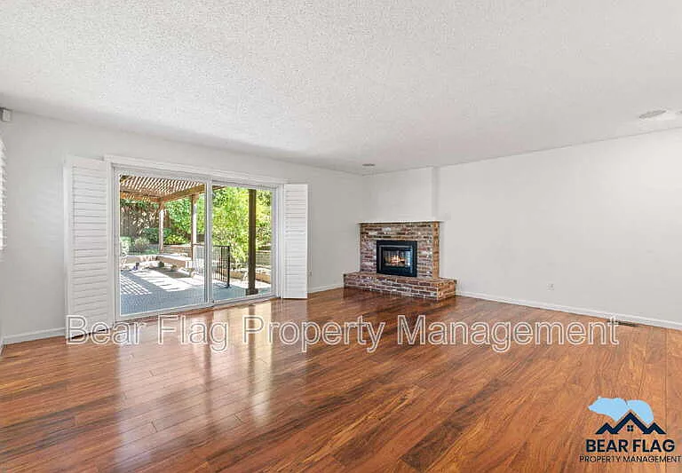 7919 Ridgemont Dr — Photo 27