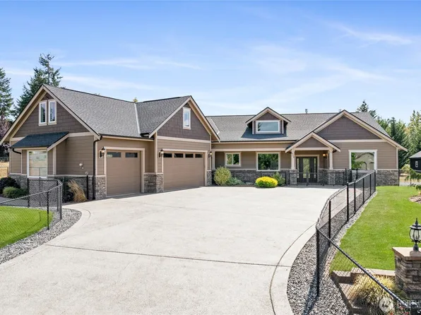 429 Cessna Court E, Eatonville, WA 98328