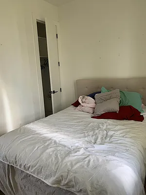 Rented by Brooklyn Group | media 6