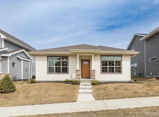 4208 Thrasher St, Middleton, WI 53562
