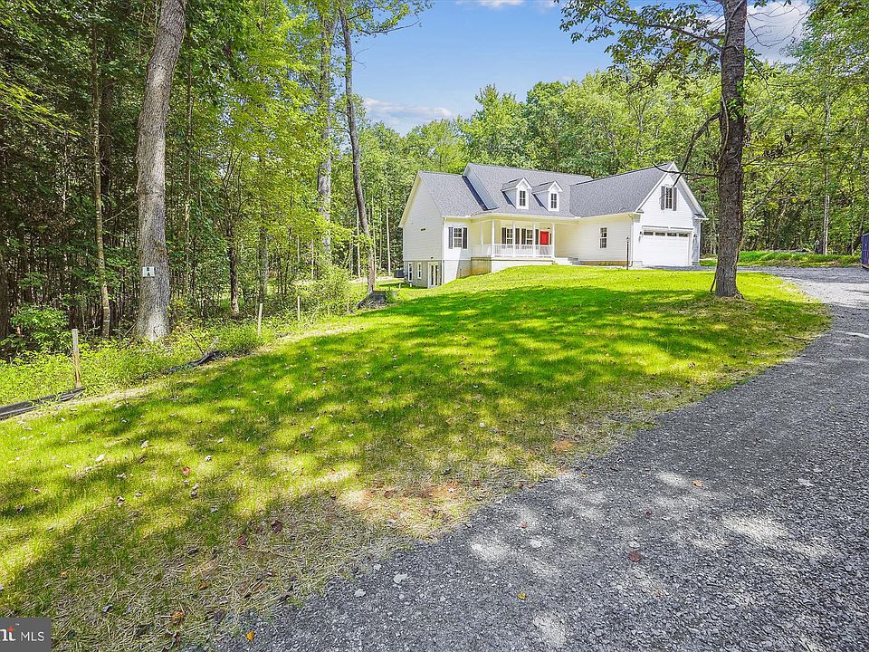 2nd image of 1477 Kelly Ct