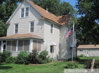 880 22nd Ave SE, Minneapolis, MN 55414