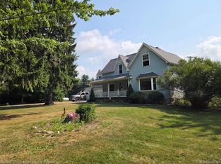 2715 Cash Rd, Applegate, MI 48401