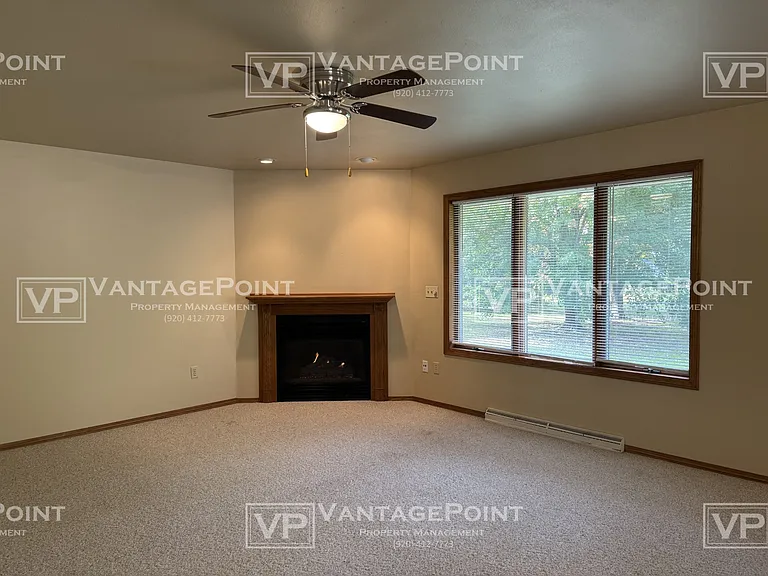 2121 N Cloudview Dr — Photo 13