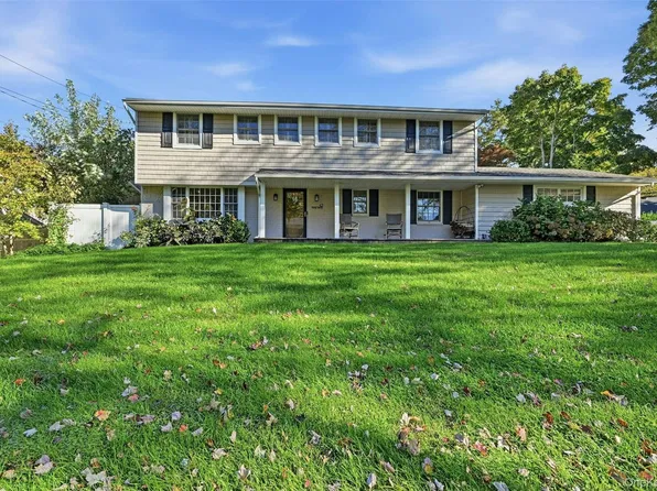 42 Marie Drive, Huntington, NY 11743