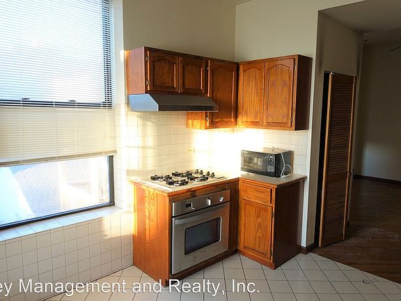 4th image of 510 N May St #3R