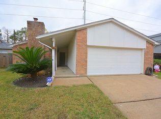 5427 Oakhaven Ln, Houston, TX 77091