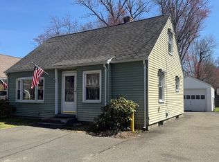95 Carr Ave, Agawam, MA 01001