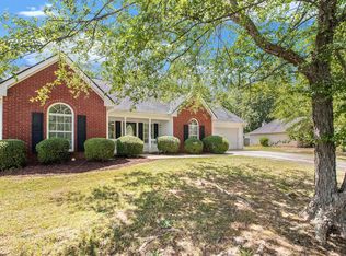 275 Forest Brook Dr, Covington, GA 30016