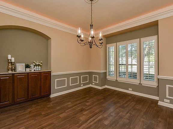 5th image of 17311 Pinecreek Hollow Ln