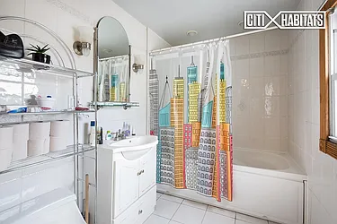 Rented by Citi Habitats