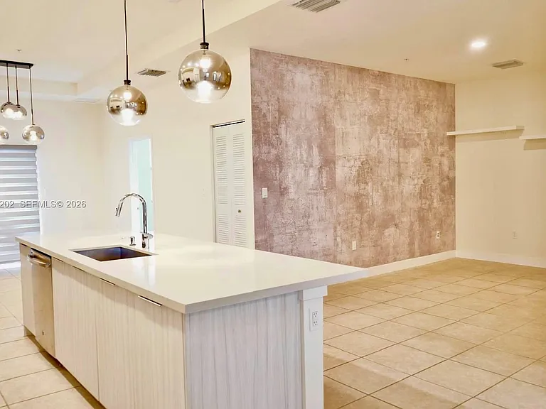 7925 NW 104th Ave #32 — Photo 6