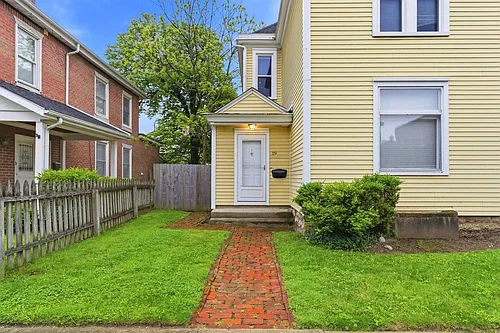 19 E Mithoff St Photo 1