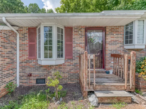 229 Taylor Ave APT 3, Elizabethton, TN 37643