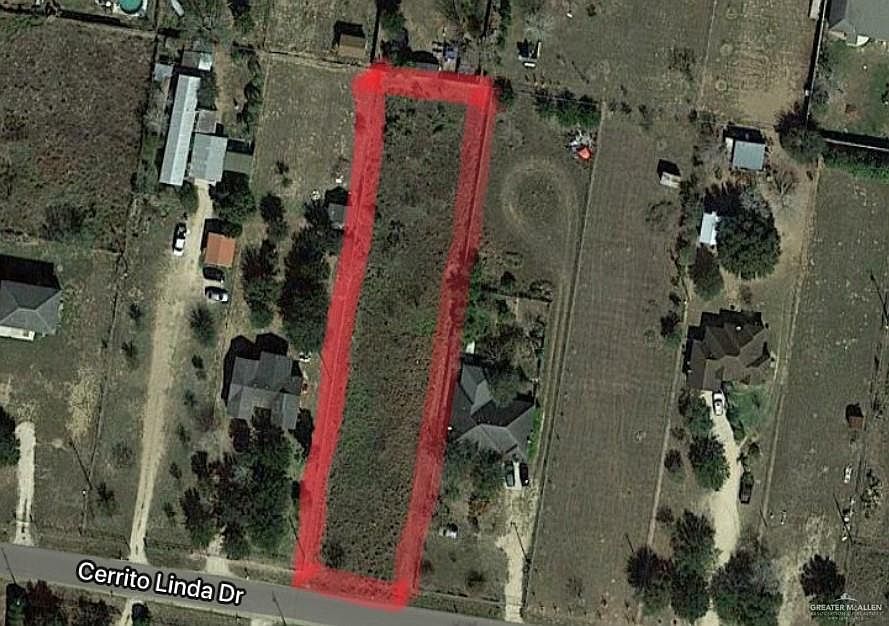2nd image of 301 Cerrito Linda Dr