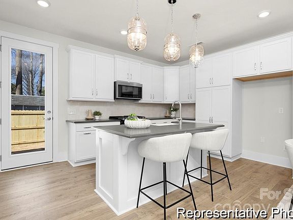 2nd image of 182 Peak View Rd #22P