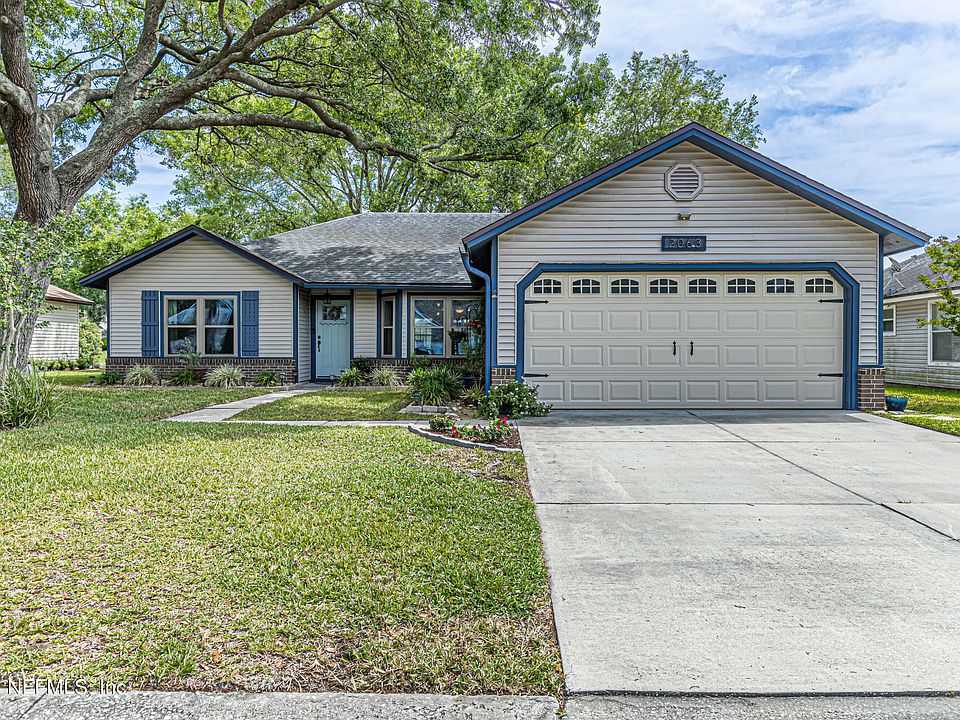 1st image of 2063 ST MARTINS Drive E