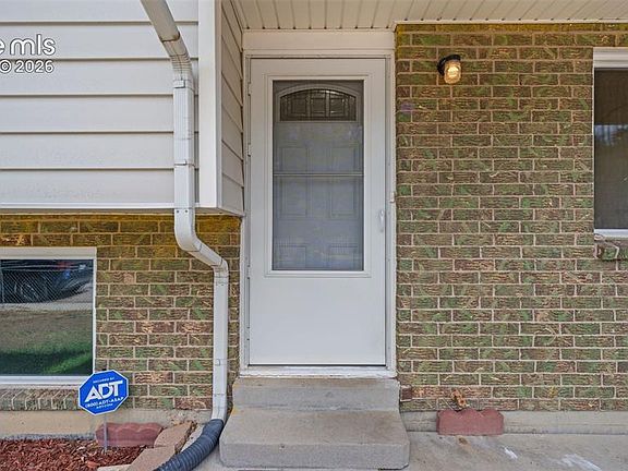 4th image of 411 Shield Rd