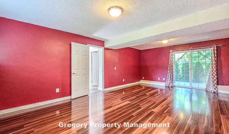 17606 Brook Blvd — Photo 23