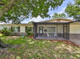 516 Florida Cir S, Apollo Beach, FL 33572