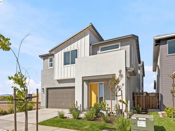 17693 Bushwick Ln, Lathrop, CA 95330