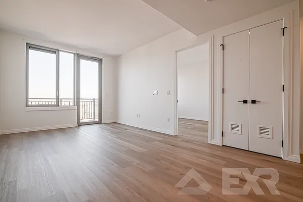 Rented by EXR | media 3