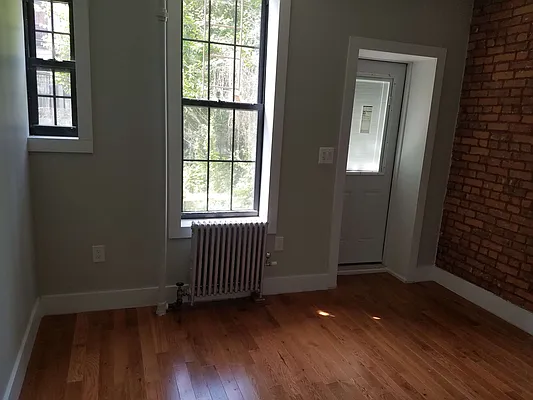 Rented by The Hamilton Group | media 26