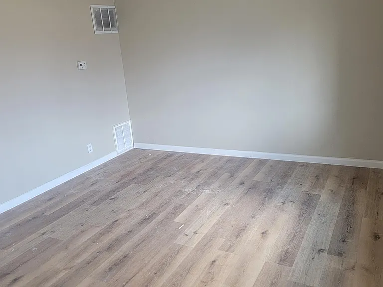 4974 Tennessee St — Photo 2