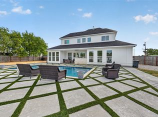 1130 Willow Creek Rd, Palmer, TX 75152