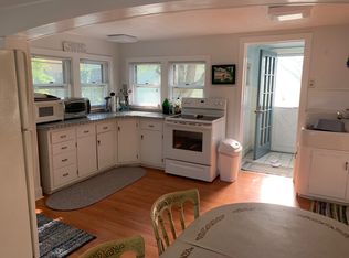 36 2nd Ave, Branford, CT 06405