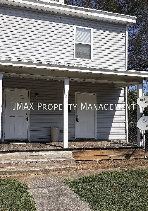 1st image of 1811 Melrose Ave NW #1811