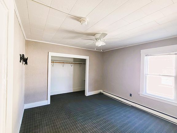 2nd image of 799 Railroad St APT 3