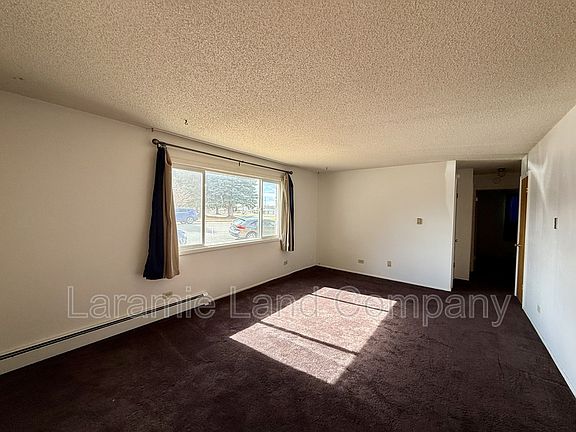 2nd image of 1503 E Baker St #2