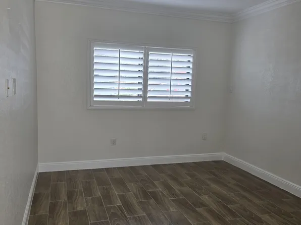 10850 SW 61st St #1, Miami, FL 33173