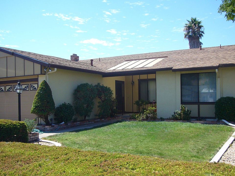 more sq.ft. than neighborhood homes