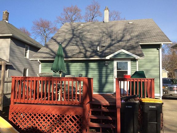 3rd image of 1937 Huizen Ave SW
