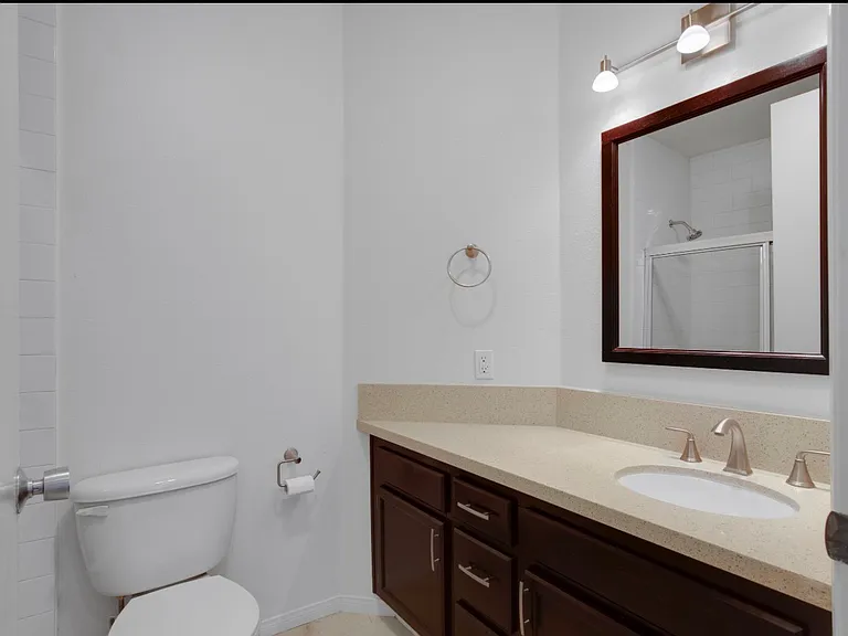 11628 Montana Ave #207 — Photo 26