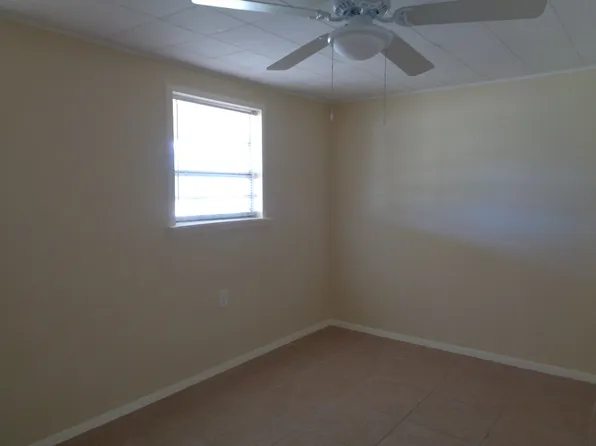 1133 N Fletcher Ave, Fernandina Beach, FL 32034