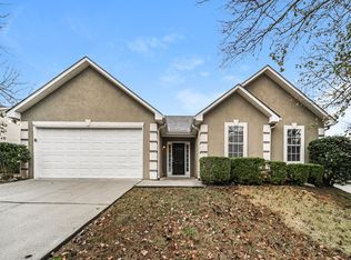 1001 Maple Leaf Rdg, Jonesboro, GA 30238