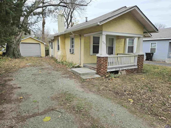 507 SE Gray St, Topeka, KS 66607